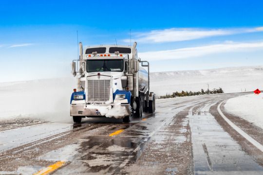 Winter Driving Safety Tips For Big Rig Drivers
